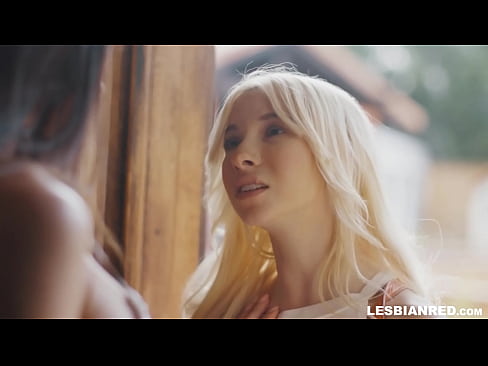 ❤️ Dekle pride domov čez nekaj mesecev in na koncu poje pičko svoje mačehe ❤️❌ Anal video na sl.porn33.top